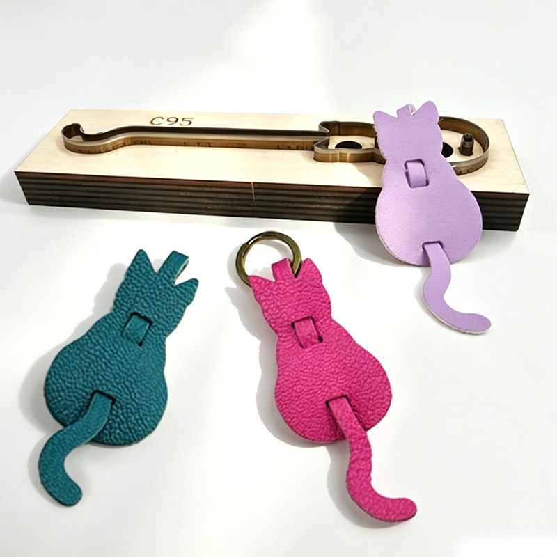 Leatherwork Accessories - แม่พิมพ์ตัดหนังรูปแมว C95 สำหรับงาน DIY ทำพวงกุญแจด้วยมือ เครื่องมือตัดด้วยเลเซอร์สำหรับงานหนังทำมือ