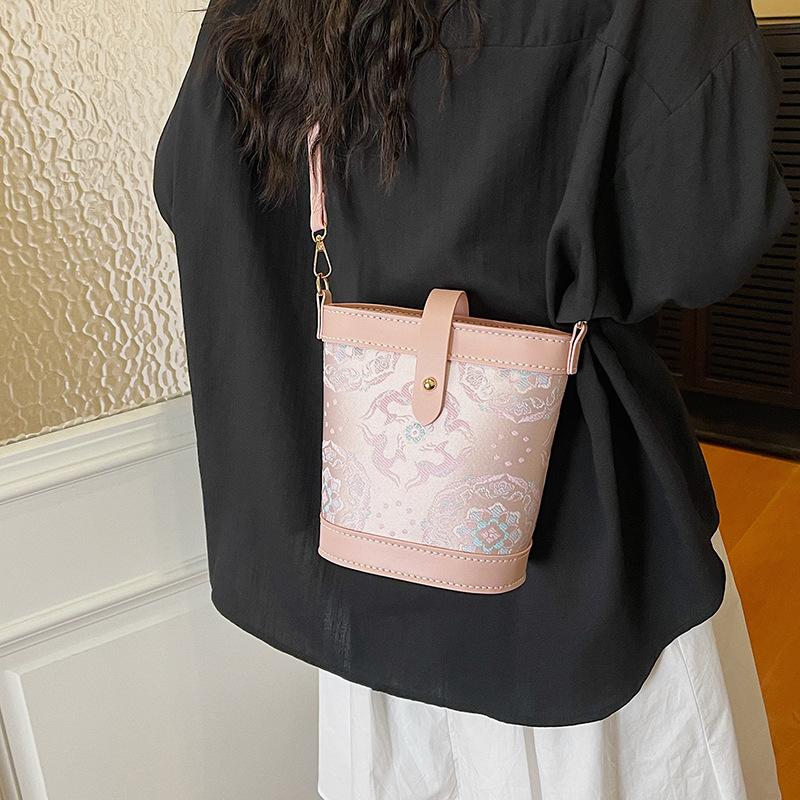 กระเป๋าถัก DIY - กระเป๋าสะพายไ - Leatherwork Drawing บทวิจารณ์และราคา