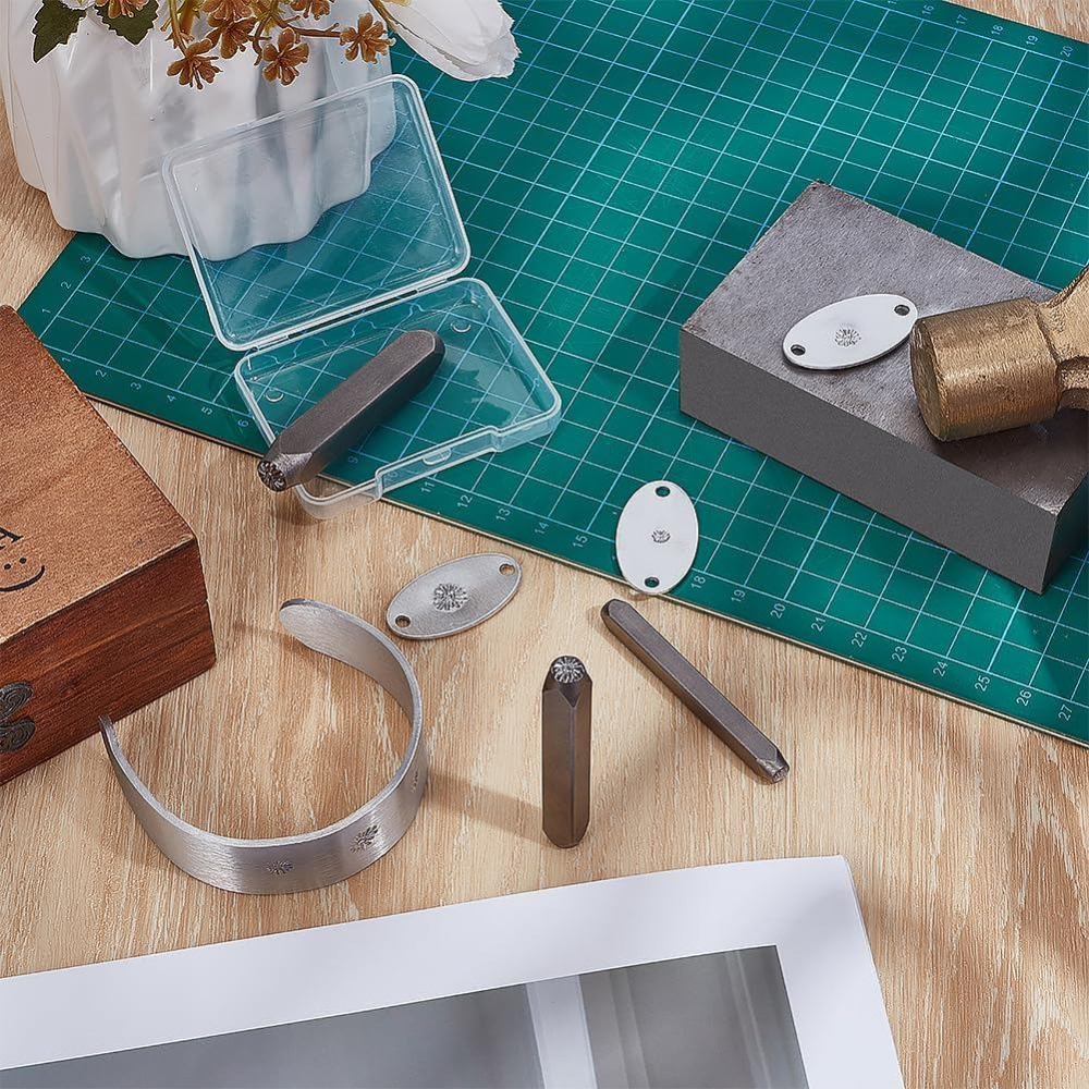 ชุดตราประทับโลหะรูปหัวใจ 3 ชิ้ - Leatherwork Jewelry บทวิจารณ์และราคา